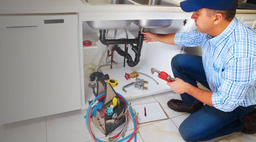 Professional water heater repair in Wolcottville, IN